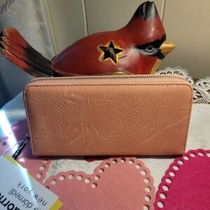 NWT Ahdorned Faux Leather, 8 Card Zippered Wallet Soft Peach
